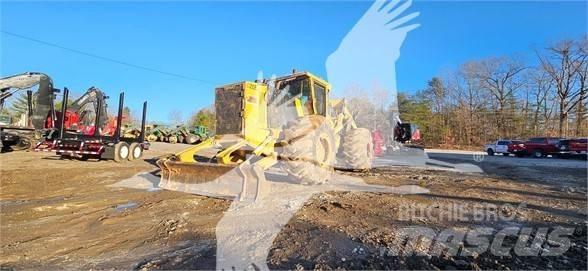 Tigercat 620E Трельовочні трактора
