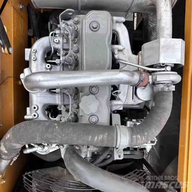 Sany SY 135 Гусеничні екскаватори