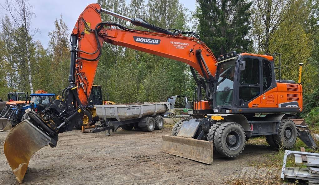 Doosan DX 170 W-5 Колісні екскаватори
