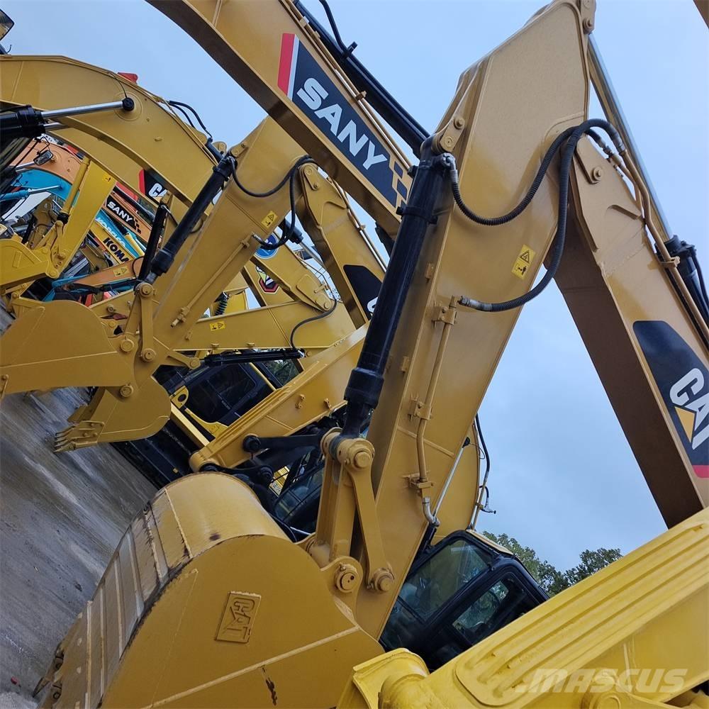 CAT 320 D L Гусеничні екскаватори