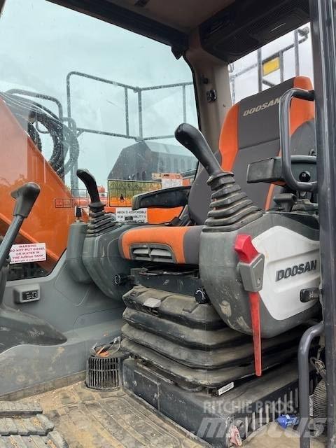 Doosan dx140lcr-5 Гусеничні екскаватори