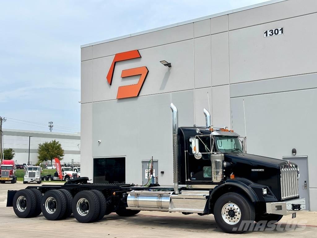 Kenworth T 800 Тягачі
