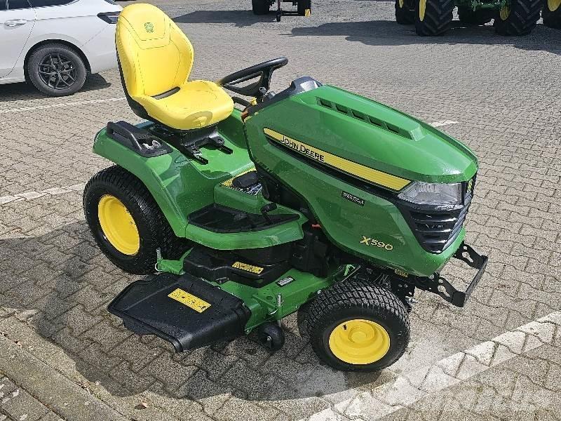John Deere X590 Косилки