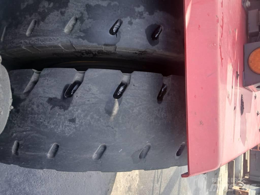 Kalmar DCG100-45ED7 Навантажувачі для контейнерів