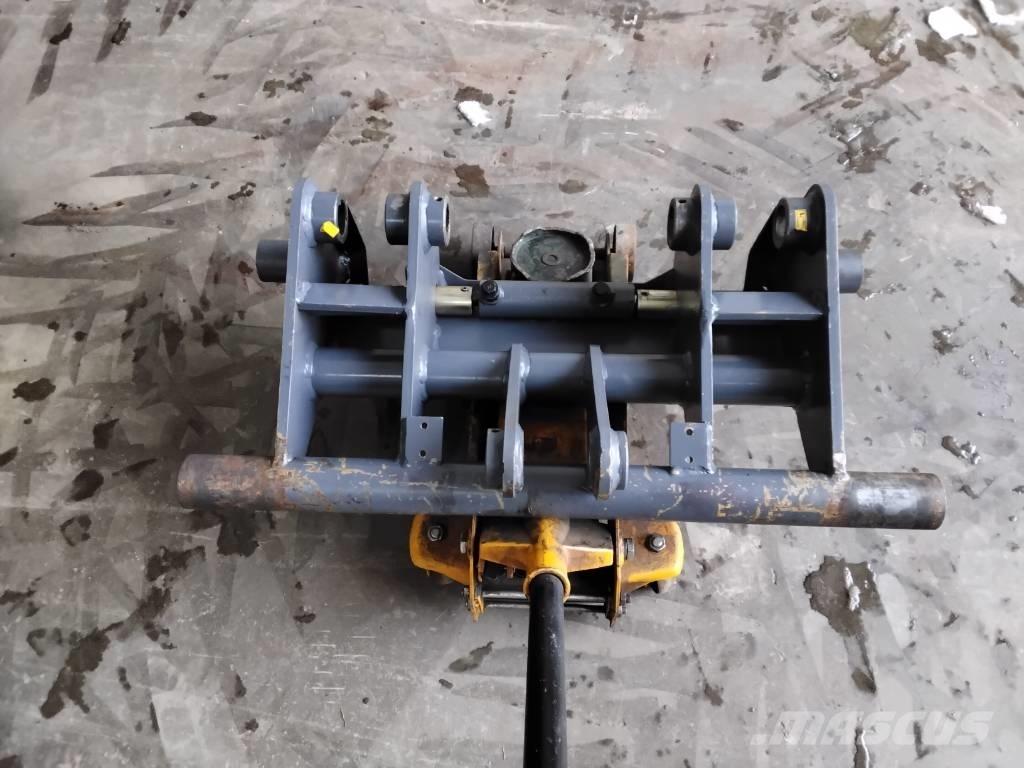 Flexitrac 1238 CAB Малі навантажувачі