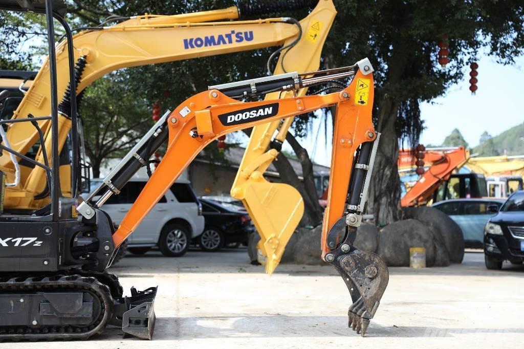 Doosan DX 17 Гусеничні екскаватори