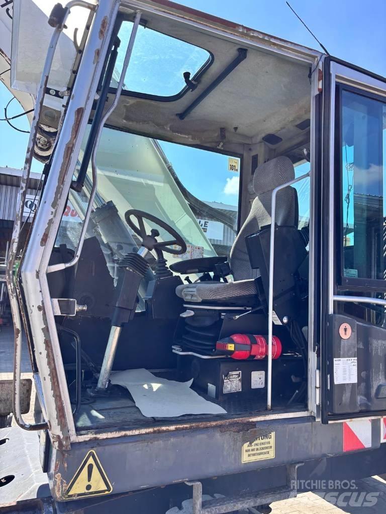 Fuchs MHL 320 Перевантажувачі металобрухту/промислові навантажувачі
