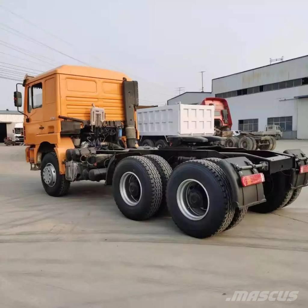 Shacman F3000 6x4 Тягачі