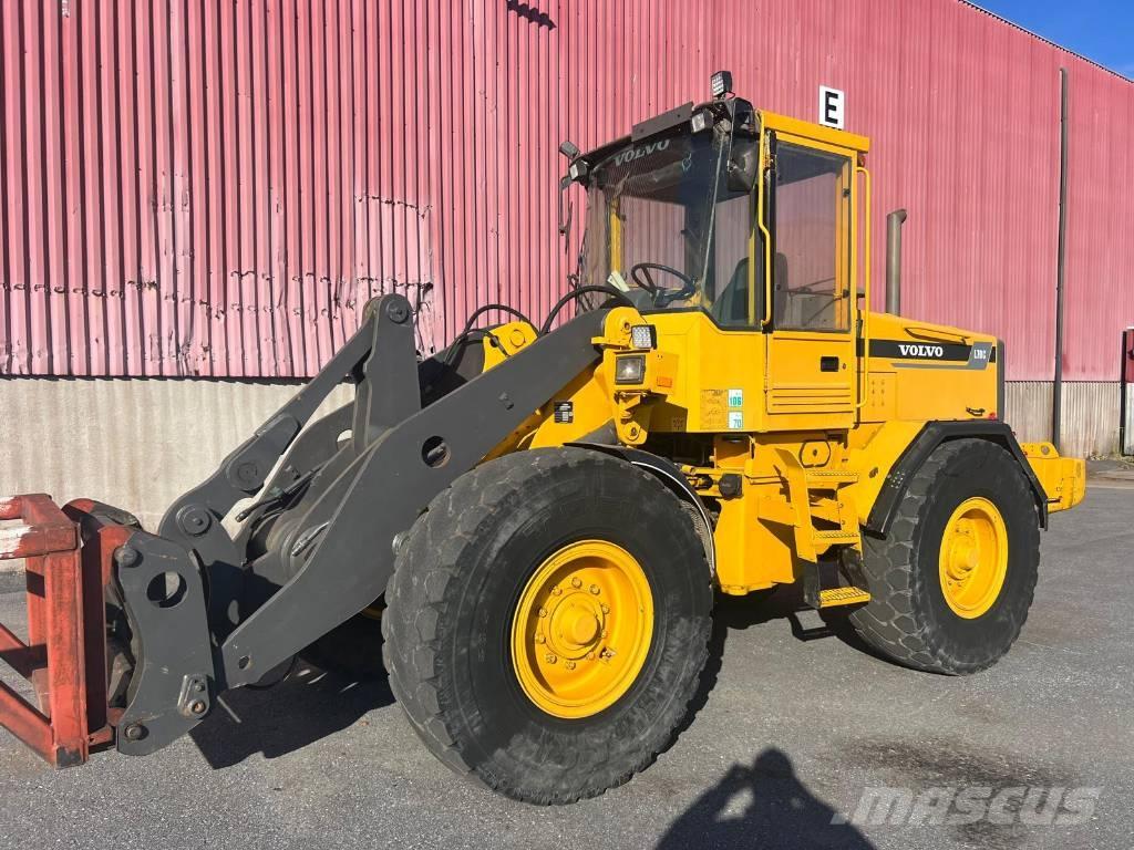 Volvo L 70 C Фронтальні навантажувачі