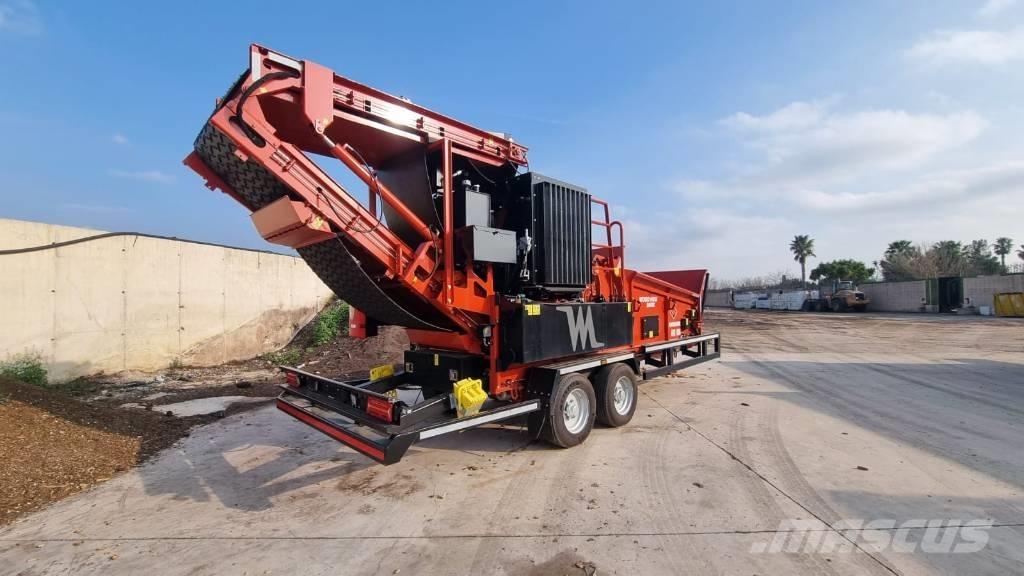 Morbark WH 2400 XP Подрібнювачі деревини