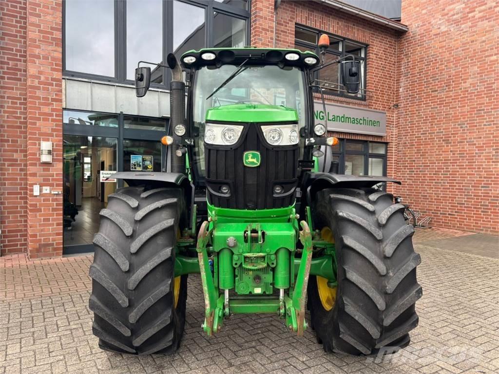 John Deere 6210R Трактори