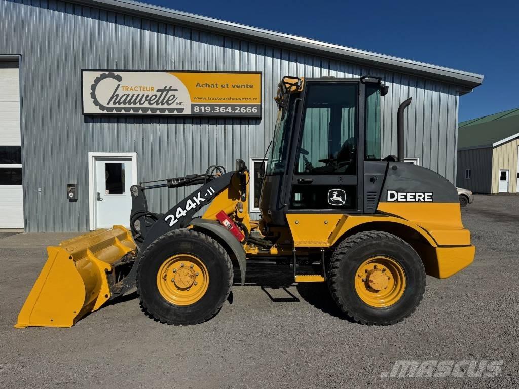 John Deere 244K-II Фронтальні навантажувачі