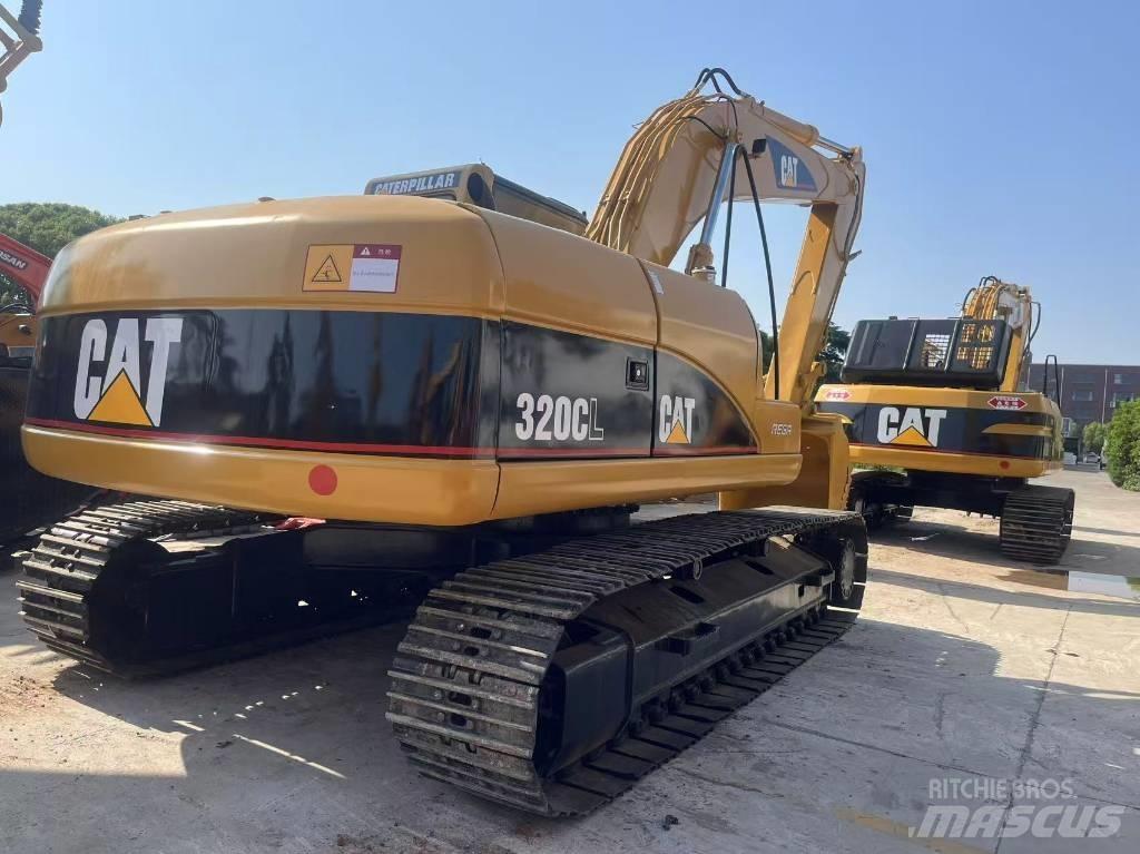 CAT 320 C L Гусеничні екскаватори