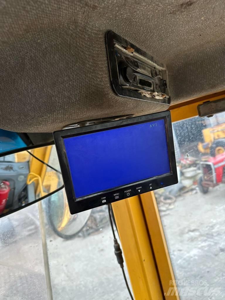 Volvo L120E Фронтальні навантажувачі