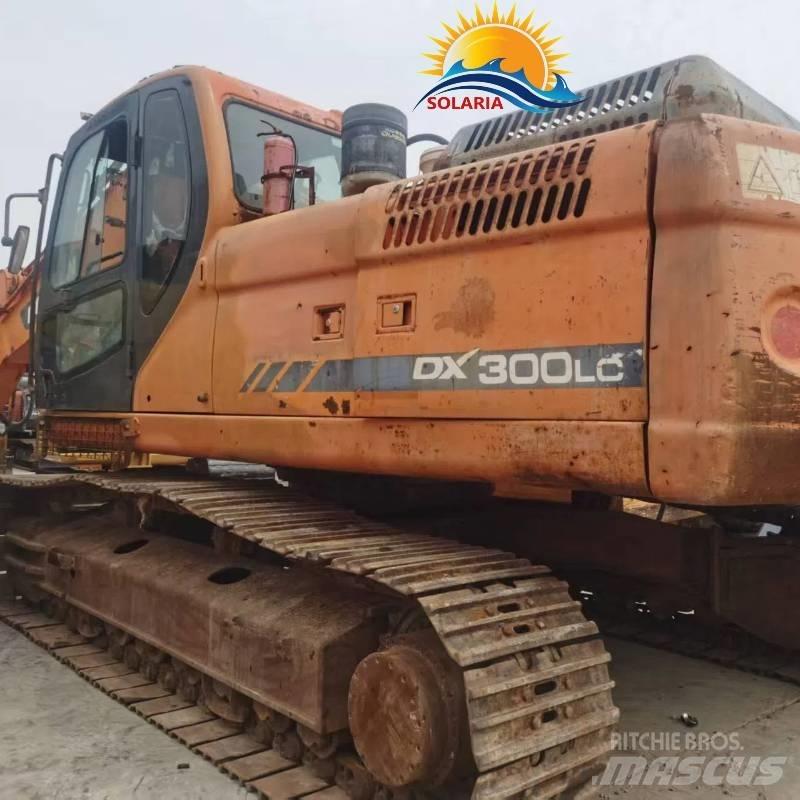 Doosan DX 300 LC Гусеничні екскаватори