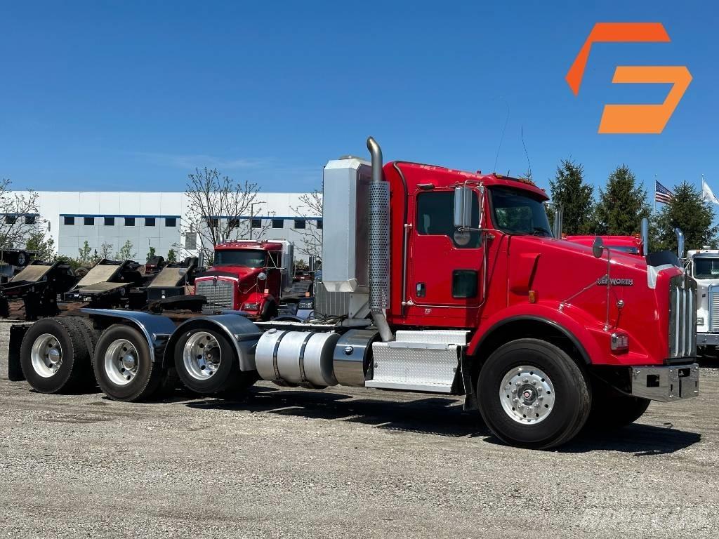 Kenworth T800 Тягачі
