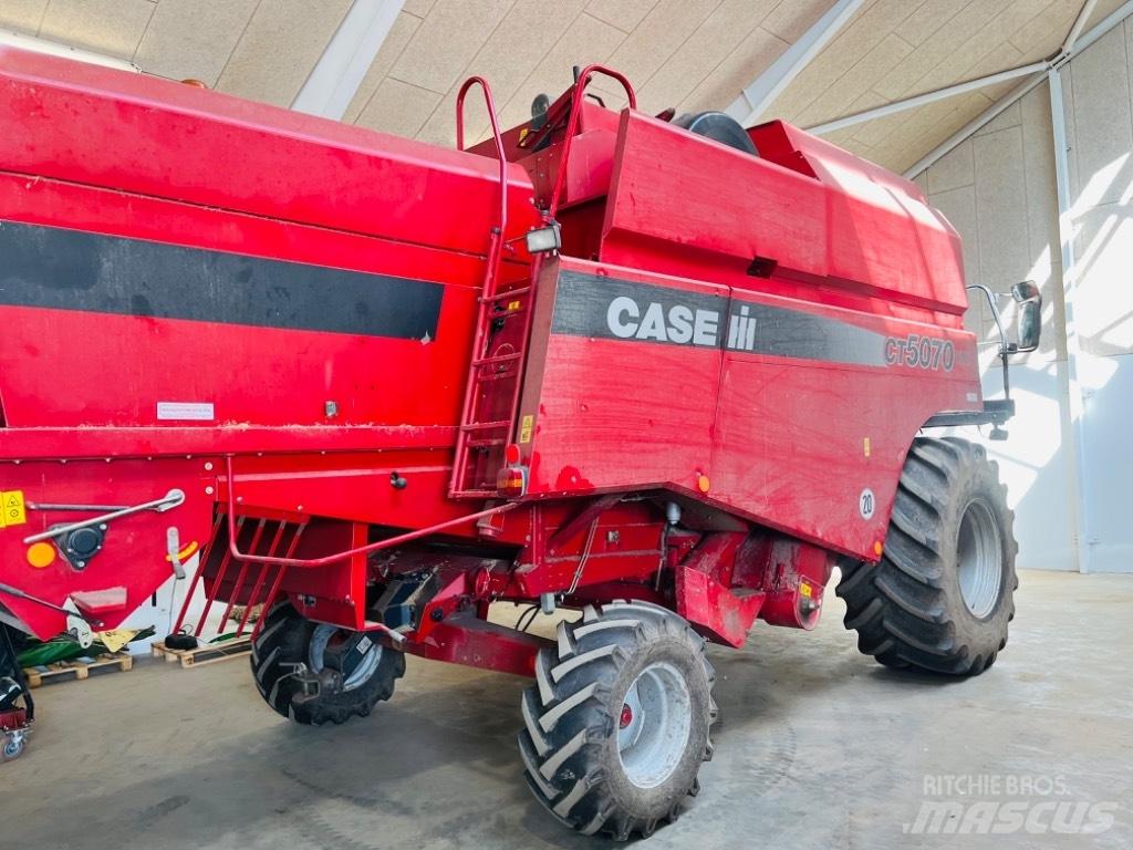 Case IH CT 5070 Зернозбиральні комбайни