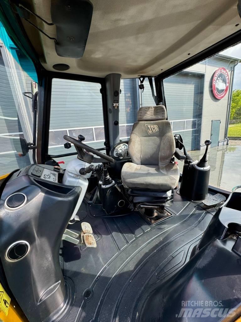 JCB 3 CX Екскаватори-навантажувачі