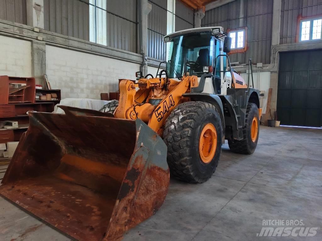 Liebherr 544 Фронтальні навантажувачі