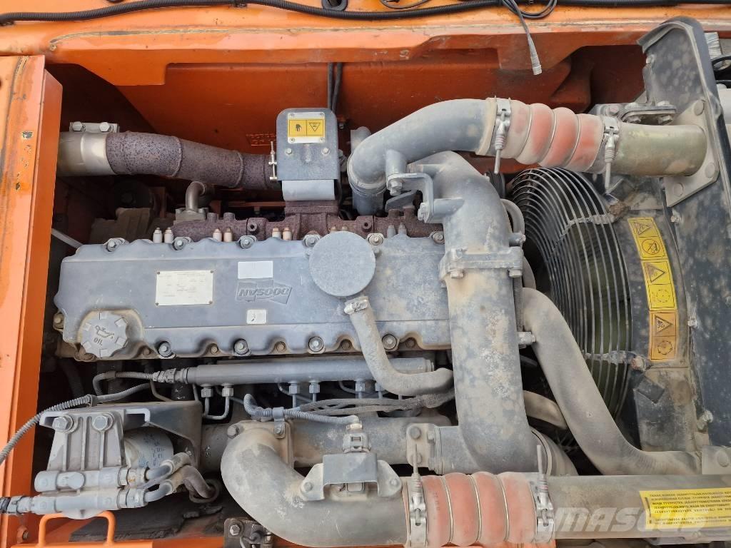 Doosan DX 160 W Колісні екскаватори