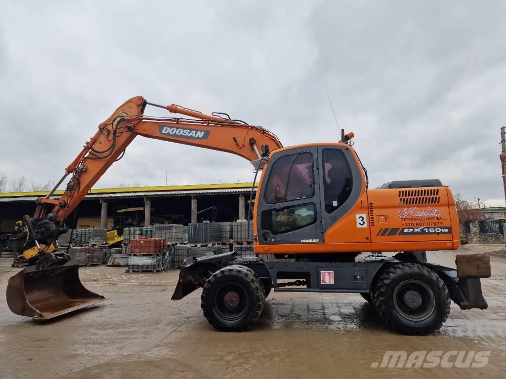 Doosan DX 160 W Колісні екскаватори