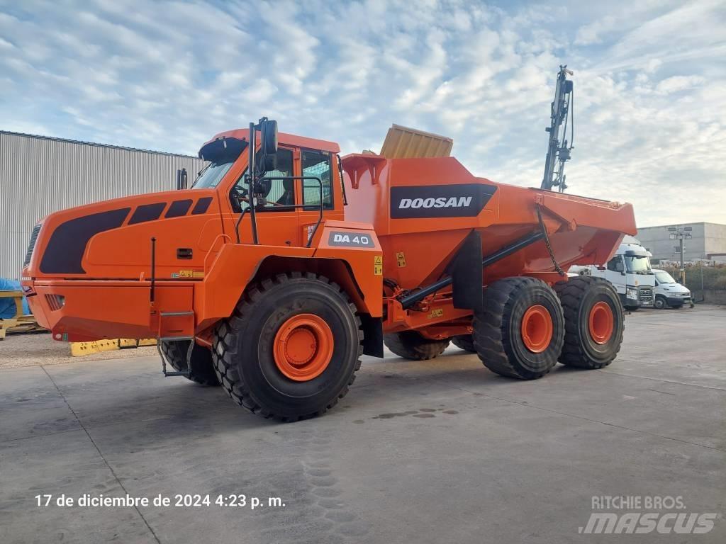 Doosan DA 40 Зчленовані самоскиди