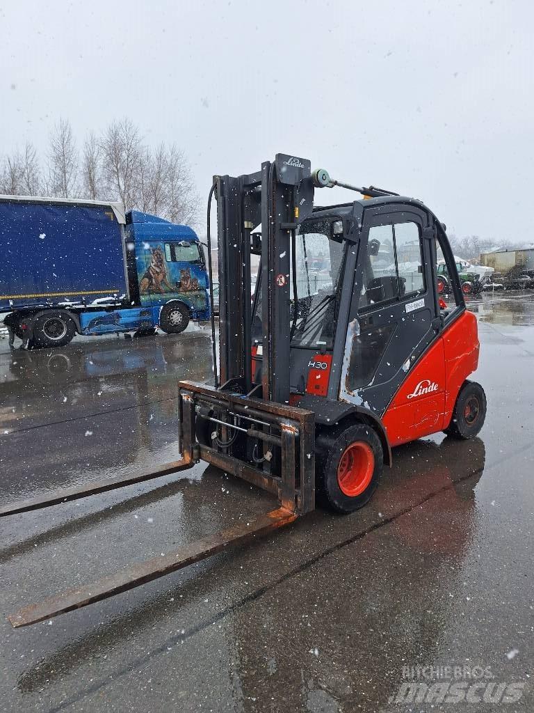 Linde H 30 D Дизельні навантажувачі
