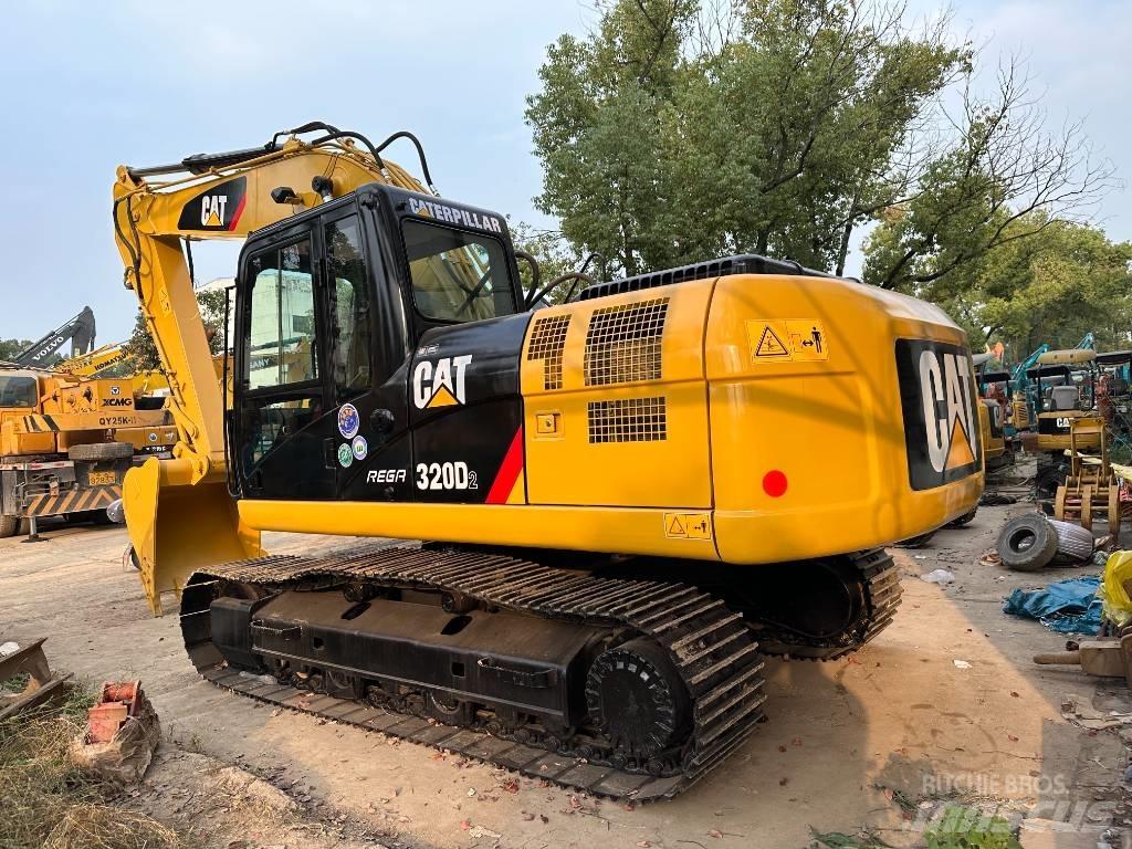 CAT 320 D Гусеничні екскаватори