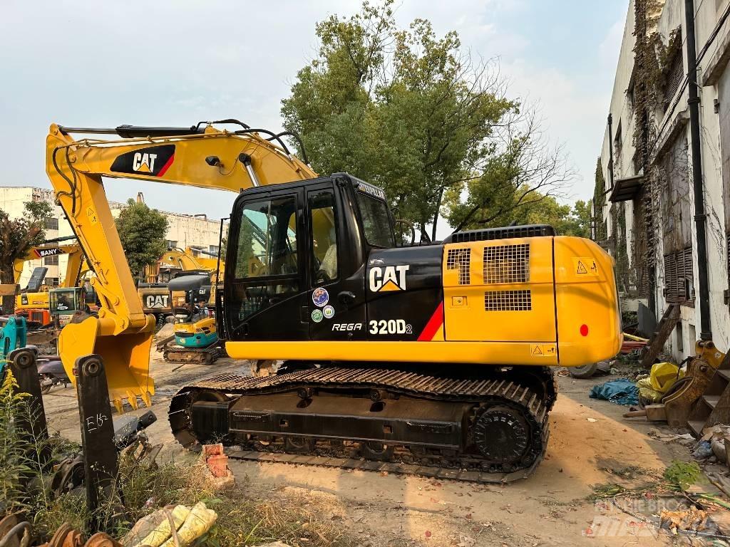 CAT 320 D Гусеничні екскаватори