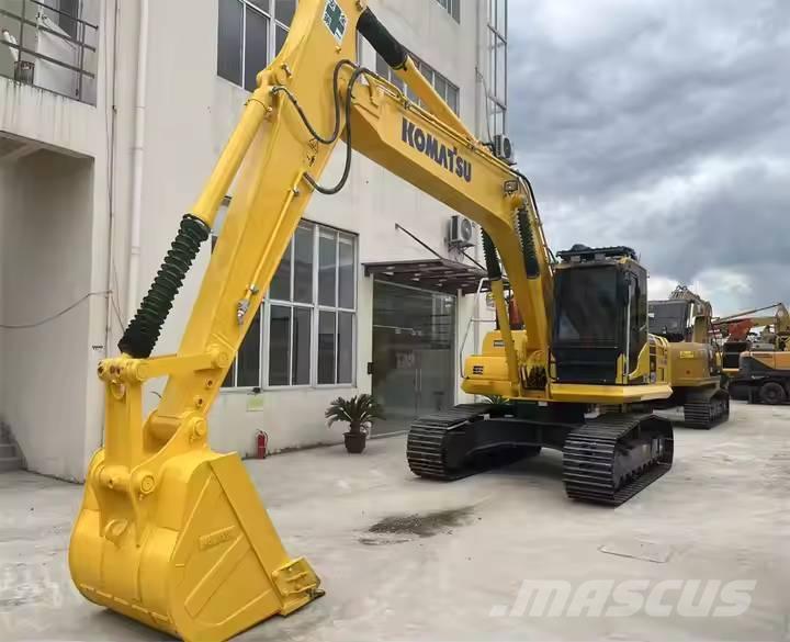 Komatsu PC220-8 Гусеничні екскаватори