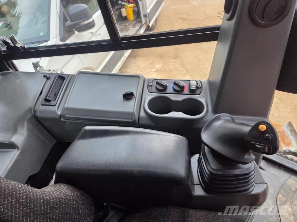 CAT D 5 K 2 LGP Гусеничні бульдозери