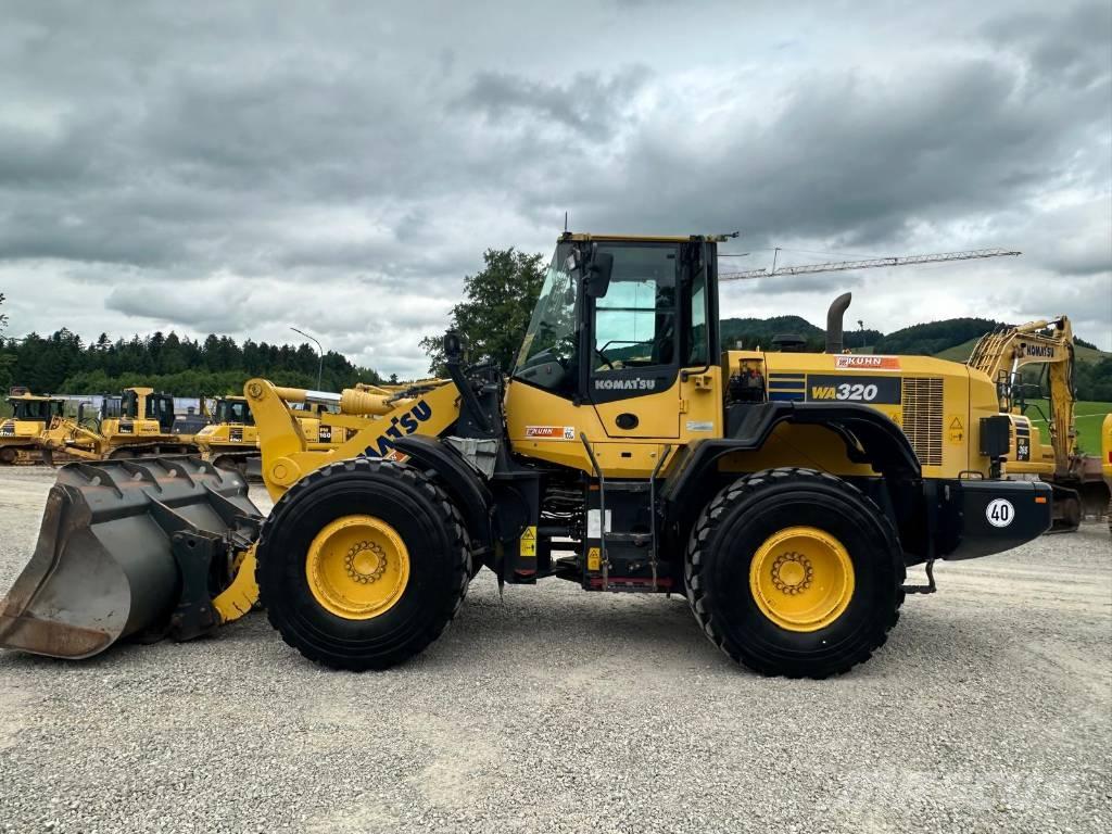 Komatsu WA 320-7 Фронтальні навантажувачі