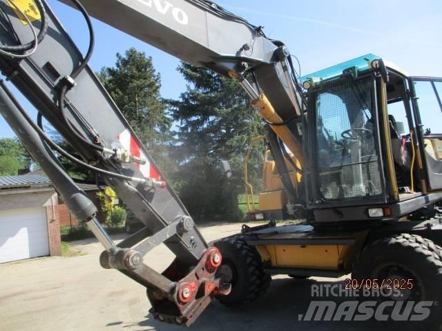 Volvo EW 160 Колісні екскаватори