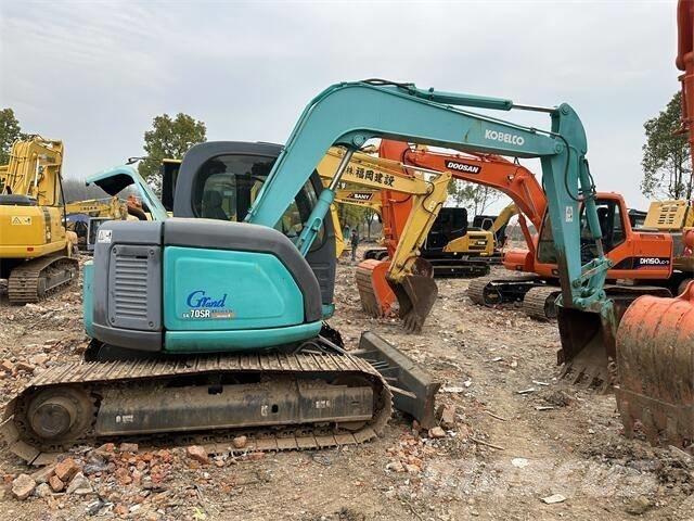 Kobelco SK70SR Гусеничні екскаватори