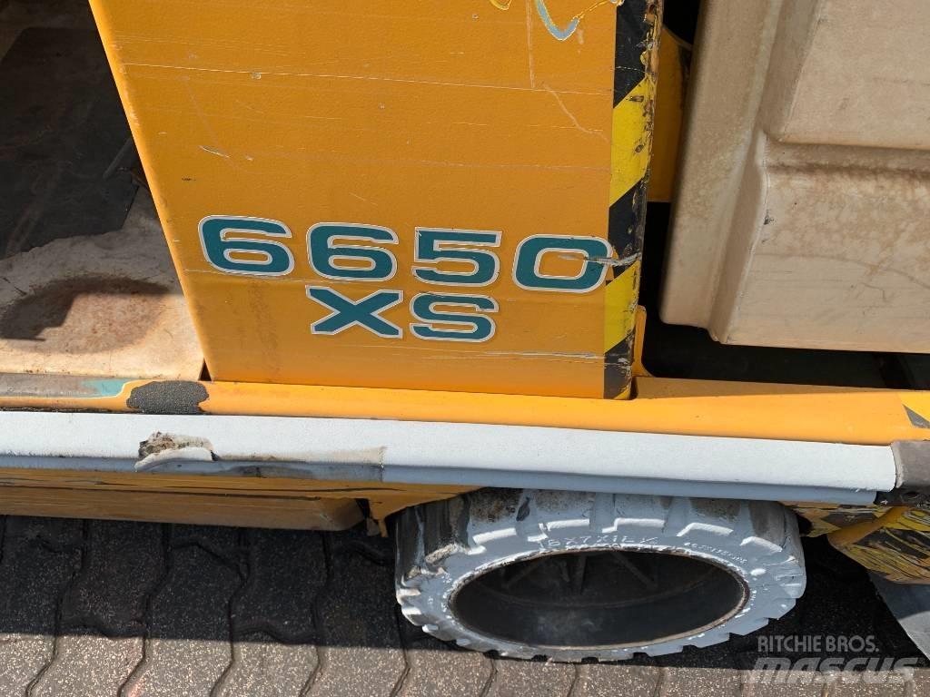 Tennant 6650D      V-2809 Комунальна техніка - Інші