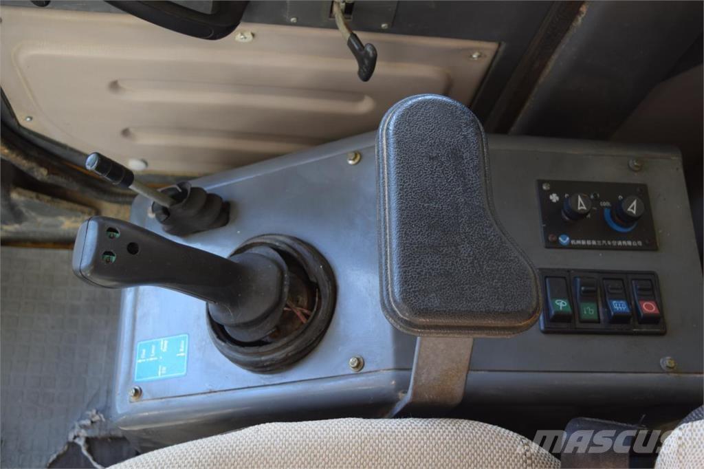 SDLG LG 918 Фронтальні навантажувачі