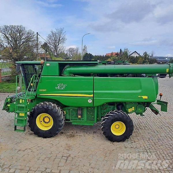 John Deere S 690 Зернозбиральні комбайни