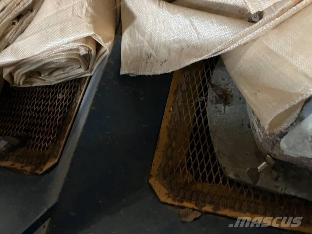 Bogballe D1000 Розсіювачі гною