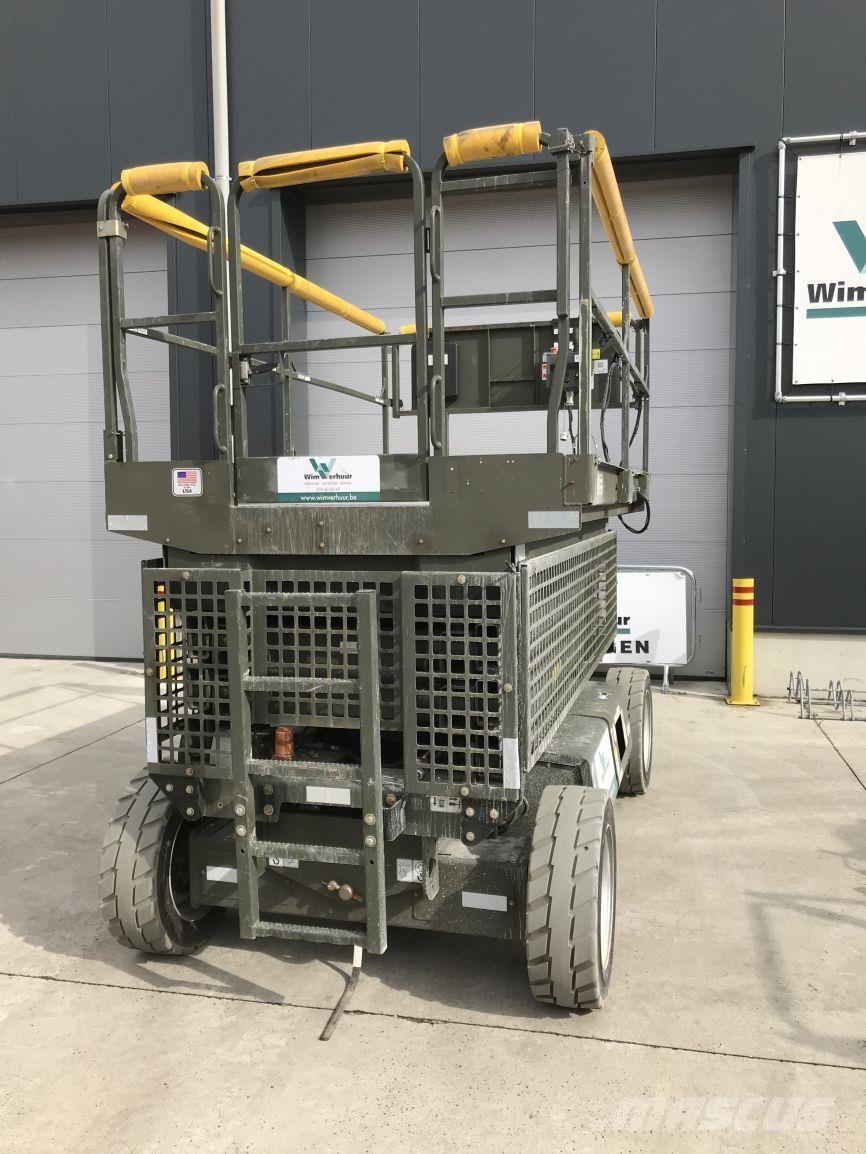 JLG M3369 (4331) Підйомники-ножиці