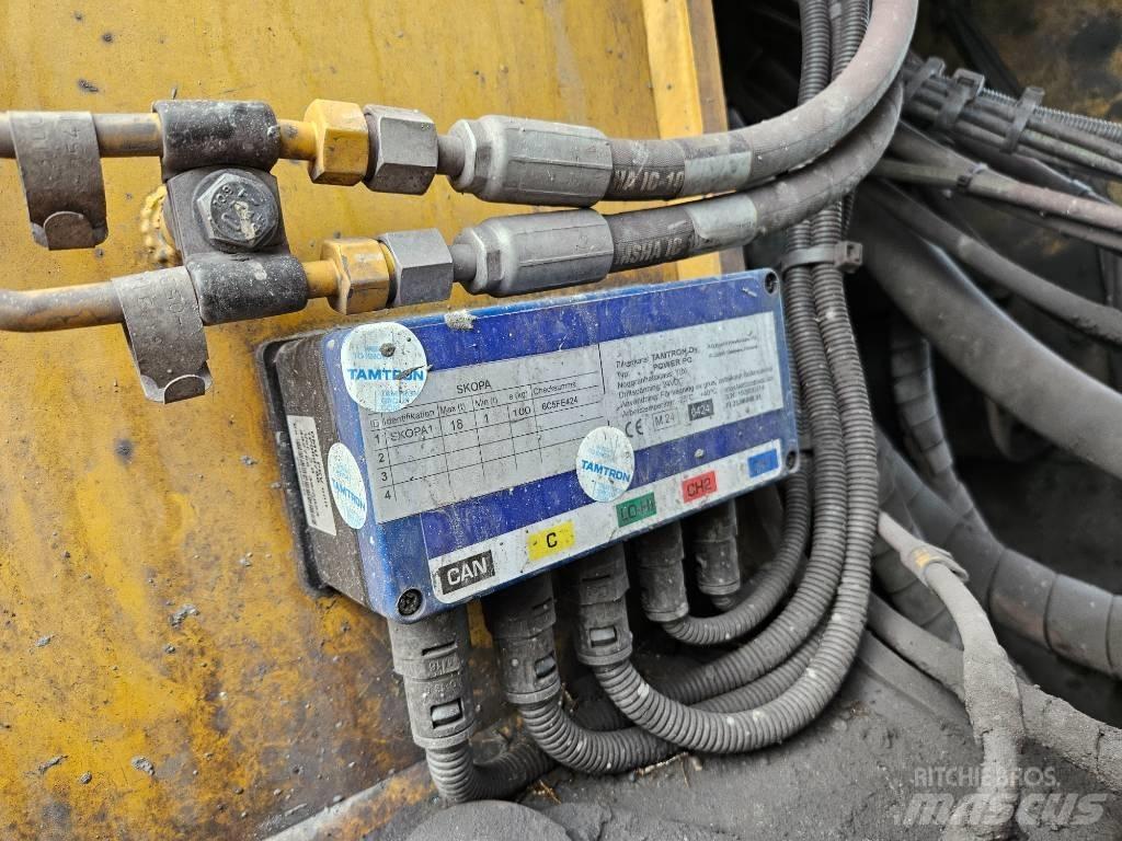 CAT 980 M Фронтальні навантажувачі