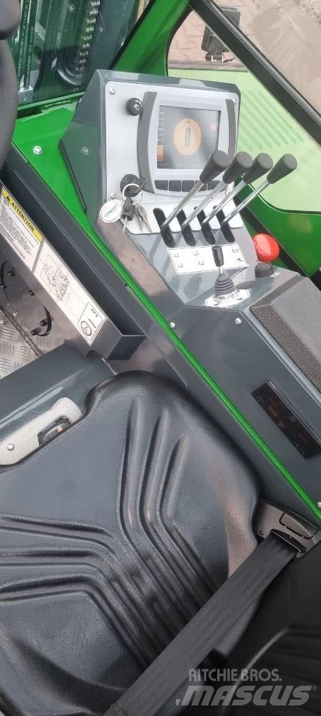 Combilift CBE 2500 Чотириходові річ-траки