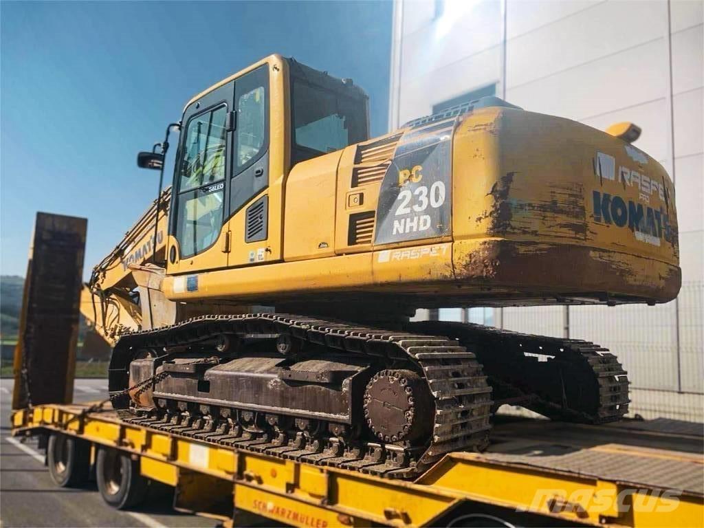 Komatsu PC 230 NHD Гусеничні екскаватори