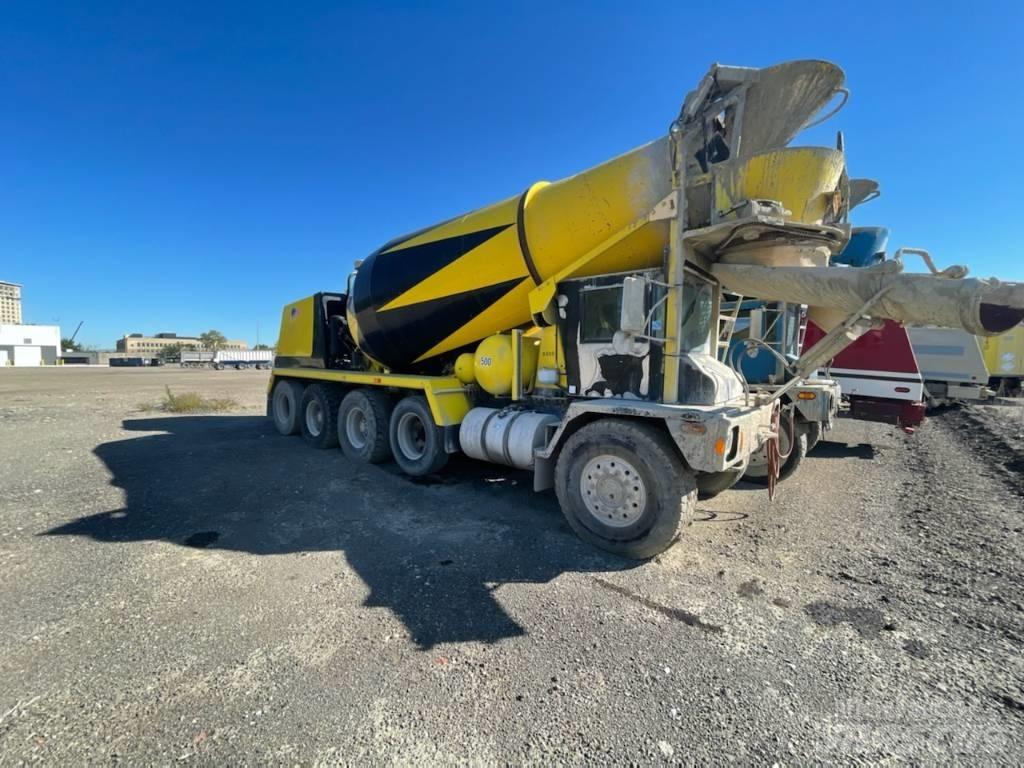 Terex Mixer Вантажівки / спеціальні