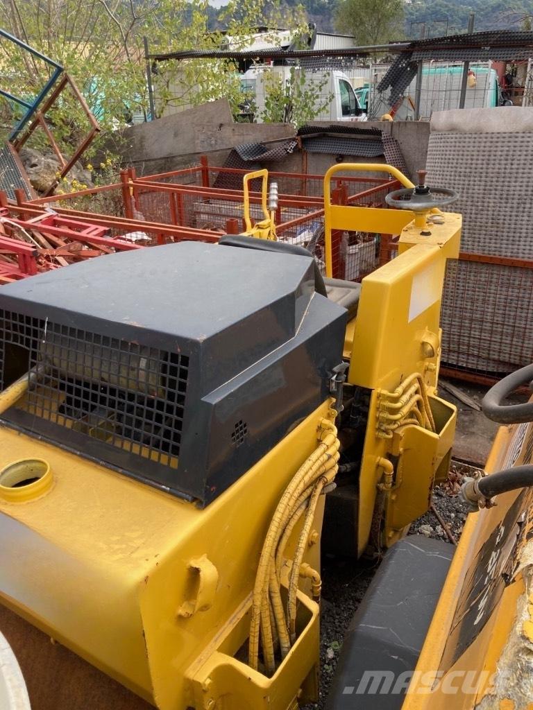 Bomag BW 75 AD Котки тротуарні