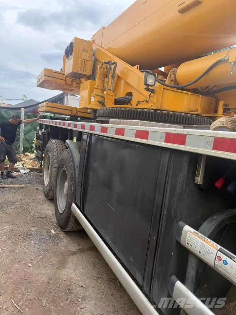 XCMG QY80K5C автокрани