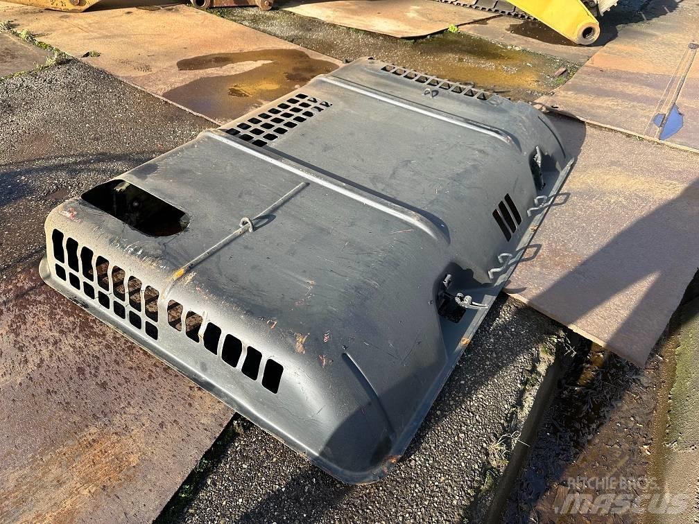 CAT 325DL hood Шасі