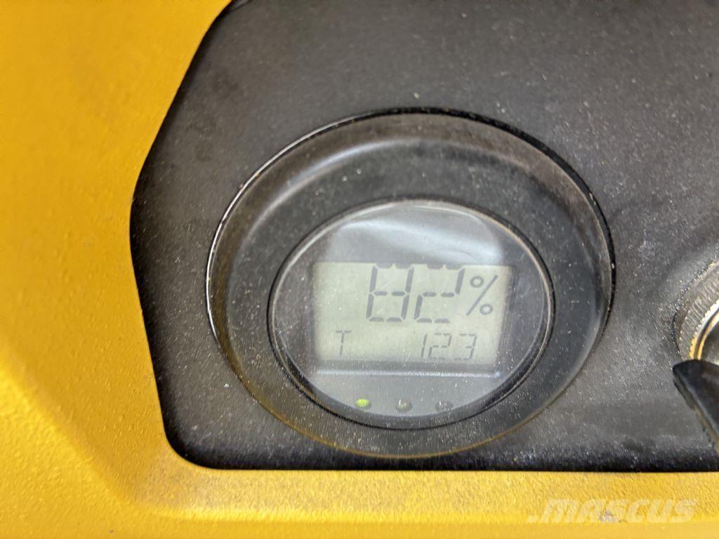 Hyster P 1.8AC Штабелери