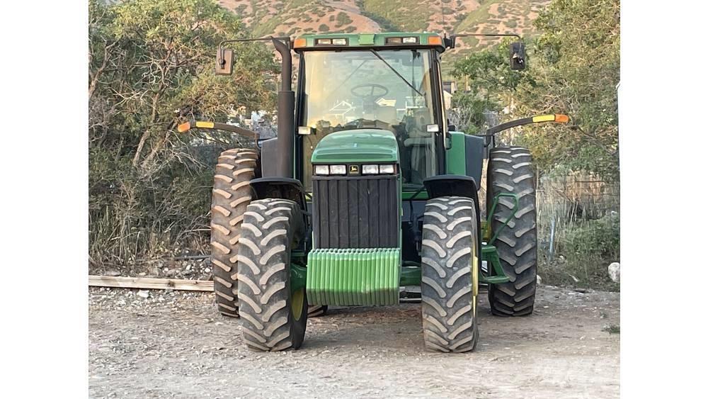 John Deere 8410 Трактори