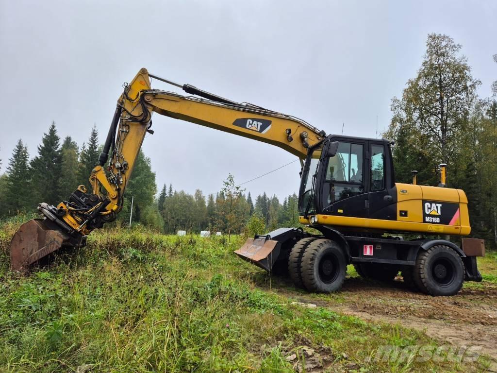 CAT M 316 D Колісні екскаватори
