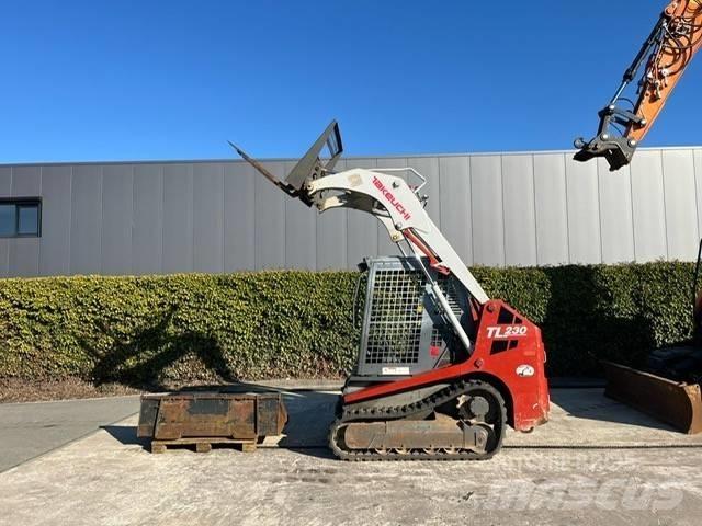 Takeuchi TL 230 Міні-навантажувачі
